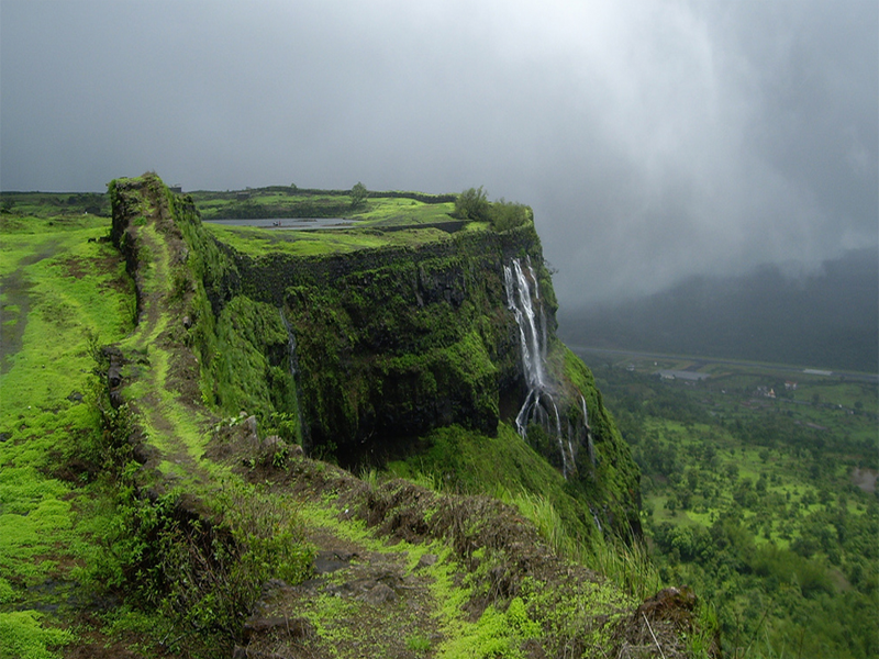 Pune to Lonavala, Khandala Cab Packages